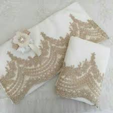 Gul Adli Kullanicinin Gupurlu Havlu Panosundaki Pin Nevresim Havlular Banyo