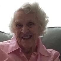 Nancy Crabill's Instagram, Twitter & Facebook