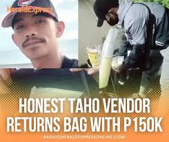 Eevee and Pikachu during the Mascot and Inflatable Race along Session Road,  Baguio City. #pikachu #eevee #mascot #baguio #philippines #pokemon