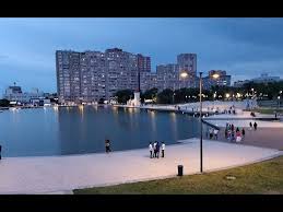 Walking around the Lake in Dede Gorgud Park