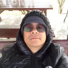 If you were abroad, would you brave freezing weather for a Yumburger with  Cheese?