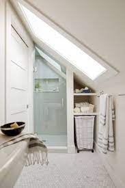 Il Fascino Del Sottotetto Linee Guida Per Arredare La Mansarda Mayday Casa Blog E Prog Appartamento Attico Arredamento Piccolo Bagno Rimodellare La Soffitta