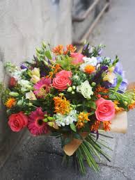 Alege ceea ce îți place! FlorÄƒria Elflora Buchet Pentru Sefa FlorÄƒria Elflora