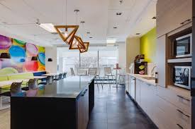 Hasbro Canada Offices Mississauga Office Snapshots In 2020 Interior Design Accents Office Design Office Space Inspiration