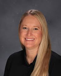 Sara Stapleton's Instagram, Twitter & Facebook