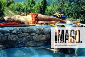 Rachel Weisz & Liv Tyler Characters: Miranda & Lucy Harmon Film: Stealing  Beauty Director: Bernardo