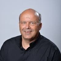 40+ perfiles de «James Helman»