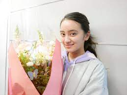 私のおじさん〜WATAOJI〜【公式】 on X: ＼＼🎊岡田結実さんオールアップ💐／／ 一ノ瀬ひかり役の岡田結実さん  3ヶ月間お疲れ様でした㊗️ #ひかりのポンコツ具合に最初は心配してたけど🤦🏻‍♂️🤦🏻‍♀️ #一生懸命がんばる姿が最高✨✨  #妖精のおじさんも一安心 ...
