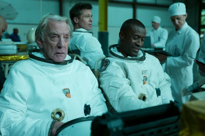 The gloriously surreal space epic Ad Astra is half a great movie | The Verge