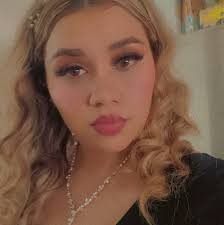 Moni MN (@monica.nevares) • Facebook