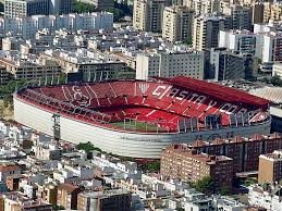 Den sevilla olympic stadium ( spansk estadio olímpico de sevilla , også kjent som estadio olímpico de la cartuja ) er et fotballstadion med en friidrettsanlegg i spanske byen sevilla , autonome. Seville