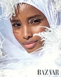 Desert Rose: Why Pared-Back Beauty Is The Way To Go For Autumn 2021