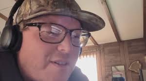 ahmed elnagar (@ahmed009715) er LIVE