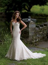 Tutera and jurica filed to end their relationship in april 2013, while their surrogate was pregnant with twins. 20 Schone Brautkleider Von Der David Tutera Kollektion