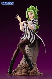 As an amazon associate i earn from qualifying. 1 7 Scale Beetlejuice Girl Bishoujo Pvc Statue Beetlejuice