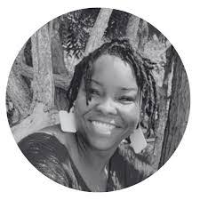 Angela Dunham's Instagram, Twitter & Facebook