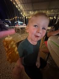 Ya'll I see you in your long lines at DQ for your late-ish night fix, but  let me tell you, skip those fast food chains and SUPPORT LOCAL!😍 You will  Not Be