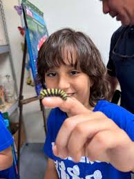 🦋 Hoy los Patrulleros Escolares de la San Sebastián Bilingual School  disfrutaron de una visita al Parque El Trece y su Mariposario en Vega Baja.  ¡Gracias por su visita! Esperamos recibirlos nuevamente