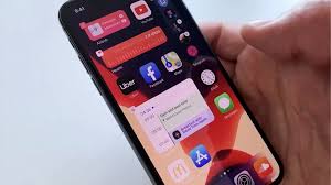 Ios 14 Concept With Beautiful Widgets On The Home Screen Androbliz Uk In 2020 Homescreen Iphone Widget Design Homescreen
