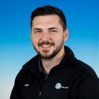 Scott Leamon's Instagram, Twitter & Facebook