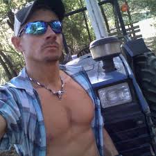 Is a Long John Silver's being built