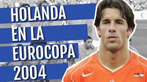 Este es el xi que logró ganar la histórica #eurocopa2004 que tuvo como sede a #portugal. Paises Bajos En La Euro 2004 La Naranja Junta Estrellas De Varias Generaciones Para Buscar La Euro Youtube