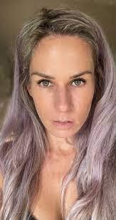 Crystal Pratt's Instagram, Twitter & Facebook