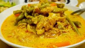 It is commonly called nasi himpit (pressed rice) in malaysia. Lontong Stock Video Footage Royalty Free Lontong Videos Pond5
