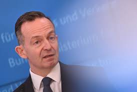 Autopreise, Jobrisiken, Elektro-Wende