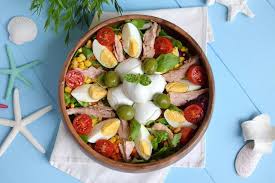 Basta unire legumi (fagioli rossi, cannellini o ceci), frutta a guscio (mandorle, pinoli o noci) e semi. 10 Ricette Per Una Cena Leggera Gallerie Di Misya Info