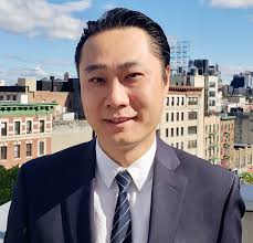 AlumSpotlight Thomas Sze-Leong Yu (XII) immigrated to New York City from  Hong Kong with his family as a young boy. His #PrepJourney brought him to  Poly Prep Country Day School then to
