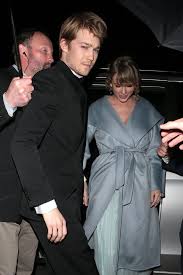 Taylor was there to support her boyfriend and the favourite actor joe alwyn. How Did Taylor Swift And Joe Alwyn Meet