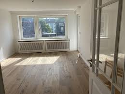 Bei wohnungsboerse.net finden sie ein großes angebot an attraktiven wohnungen in sie sind auf wohnungssuche und möchten eine wohnung in tangstedt (kreis pinneberg) mieten? 3 Zimmer Wohnung Zu Vermieten Larchenweg 15 25421 Pinneberg Kreis Pinneberg Mapio Net