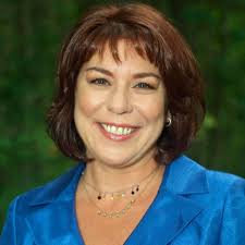 Career-Life Coach Dawn Quesnel tabbed to run WIND Networking South group