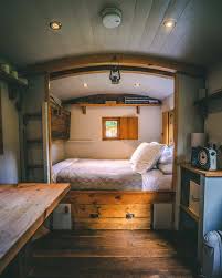 Shepards Hutte In England In 2020 Hut House Tiny House Design Shepherds Hut
