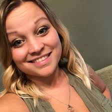 Danielle comeau (Danielleee6994)