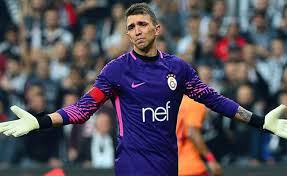 Mejores atajadas de muslera 2020 canción : Muslera Benim Gelecegim Ve Kalip Kalmayacagim Galatasaray A Bagli