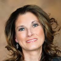 Alicia Smithson's Instagram, Twitter & Facebook