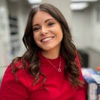 Ashley Wing's Instagram, Twitter & Facebook