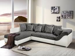 Bequeme Couch Graue Farbe Schone Einrichtungsideen Fur Das Wohnzimmer Ledercouch Home Home Decor Modern Couch