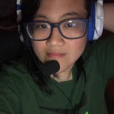 If you exceed the limit, you can choose from three different Memories  storage plans  https://www.dexerto.com/entertainment/snapchat-sparks-outrage-for-charging-to-save-old-photos-and-videos-3261403/