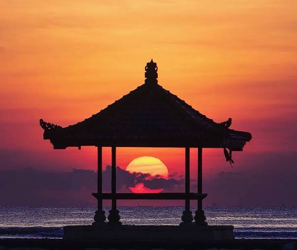 Sunrise Pantai Ujung Pesisi, Karangasem. Bali