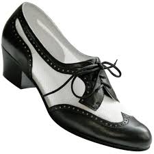 Black And White Oxfords Womens Aris Allen Women S Black And White 1950s Mesh Wingtip Swing Shoes Dancestore Com 1 Swing Dance Shoes White Oxford Shoes Oxford Shoes Heels