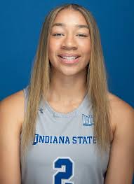 Savannah White's Instagram, Twitter & Facebook