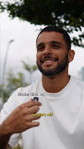 Se você é designer e conhece algum dessas referências nacionais citadas no  vídeo, marca algum aqui nos comentários 😆, Um pouco de humor pra  descontrair no perfil., #designerdemarcas #brandingdesigner ...