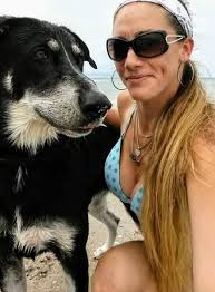 Are there any walking trails along the water near Palm City or Stuart  suitable for babies?