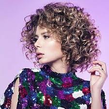 Kurze haare locken und stylen für den frühling |ostern. Dauerwelle Alles Was Sie Uber Die Umformung Wissen Mussen Top Hair International