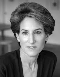 Lana Healy's Instagram, Twitter & Facebook