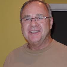 Kent Latham's Instagram, Twitter & Facebook