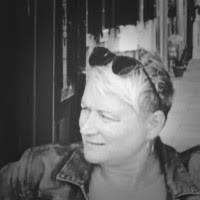 Stéphanie Pichette Email & Phone Number